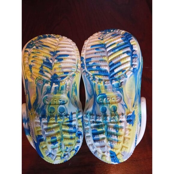 Crocs Classic Marbled Clogs Girls Size 7C Blue & Yellow - Picture 5 of 5
